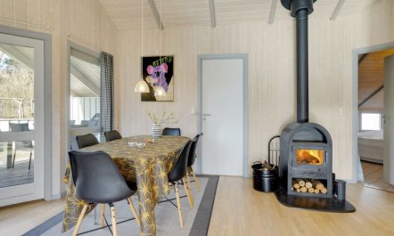 'Torben' - 10km from the sea 1