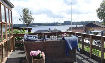 'Veselin' - 100m from the sea