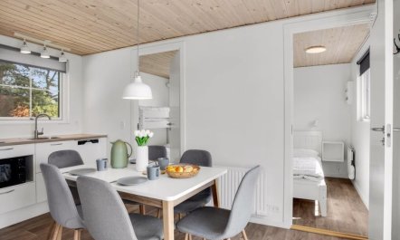 'Lovis' - 900m from the sea 2