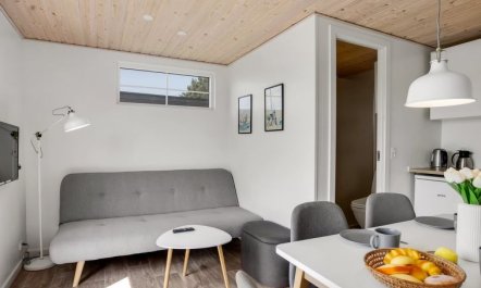 'Lovis' - 900m from the sea 3