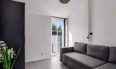 'Judit' - 10m from the sea 5