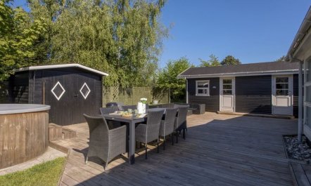 'Tayana' - 500m from the sea 2