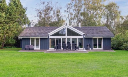 'Josina' - 675m from the sea 4