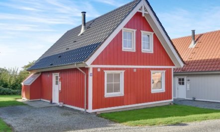 'Uffe' - 100m to the fjord 5