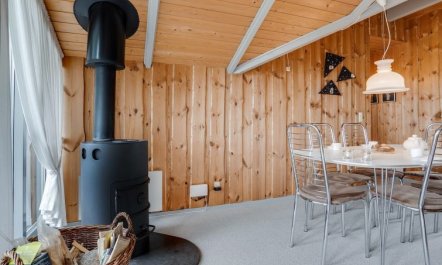 'Bryniulf' - 1.8km from the sea 4