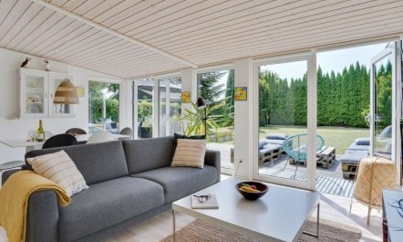 'Edin' - 400m from the sea 2