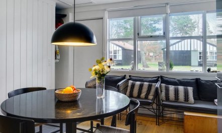 'Elfride' - 200m from the sea 7