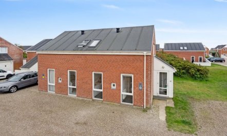 'Edly' - 2.3km from the sea 6