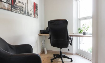 'Elicia' - 950m from the sea 6