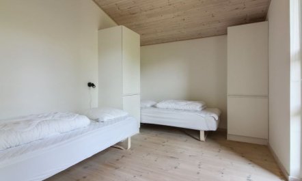 'Elicia' - 950m from the sea 1