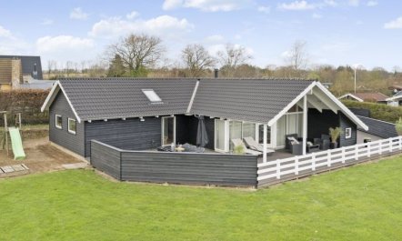 'Hansa' - 900m from the sea 3