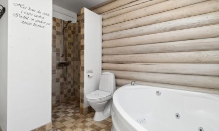 'Heli' - 200m from the sea 6