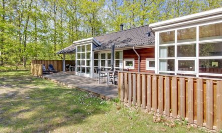 'Verner' - 500m from the sea