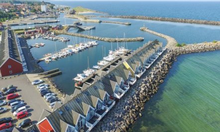 'Eija' - 5m from the sea 2