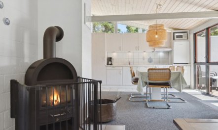 'Nila' - 750m from the sea 1