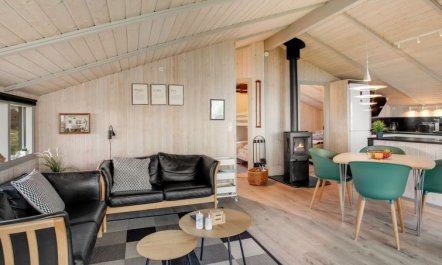 'Holmwith' - 50m from the sea 6