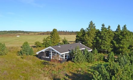 'Börge' - 3.9km from the sea