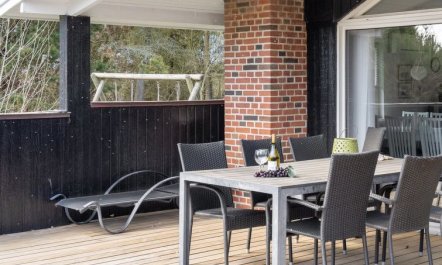 'Mikaela' - 1km from the sea 2