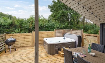 'Brynhild' - 30km from the sea 7