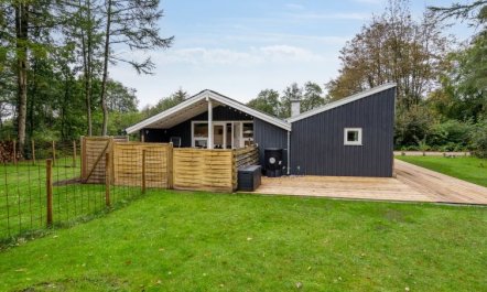 'Brynhild' - 30km from the sea 6