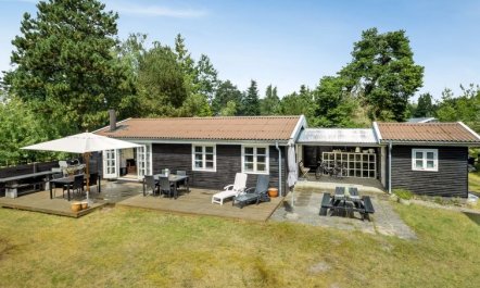 'Fjola' - 200m from the sea