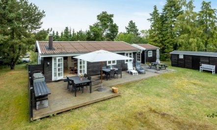 'Fjola' - 200m from the sea 2