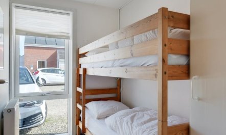 'Maylin' - 2.3km from the sea 7