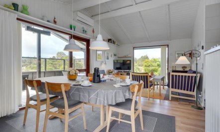 'Arjuna' - 3.8km from the sea 4