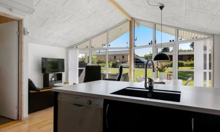 'Alfwin' - 300m from the sea 1