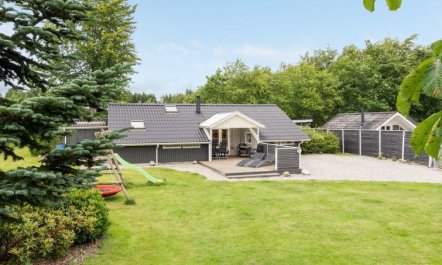 'Thorolf' - 30km from the sea