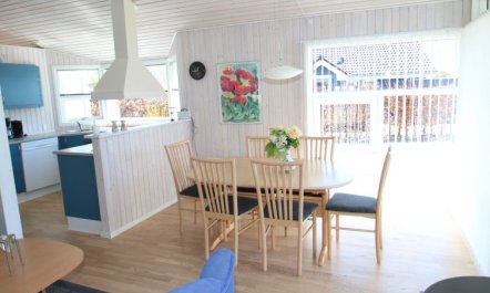 'Aaran' - 300m from the sea 5