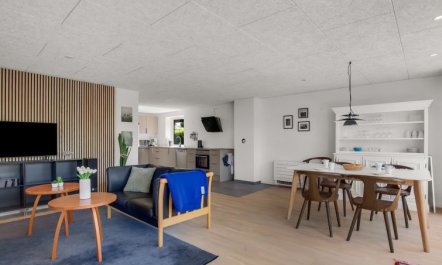 'Abel' - 250m from the sea 2