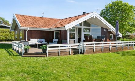 'Gunwald' - 230m from the sea