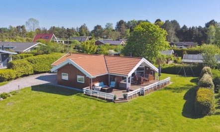 'Gunwald' - 230m from the sea 3