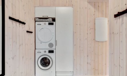 'Jorn' - 75m from the sea 4