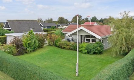 'Stenkil' - 250m from the sea