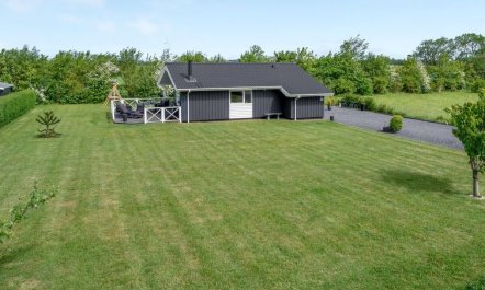 'Gustava' - 700m from the sea 7