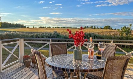 'Helemine' - 2.8km from the sea