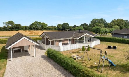 'Stefanka' - 600m from the sea