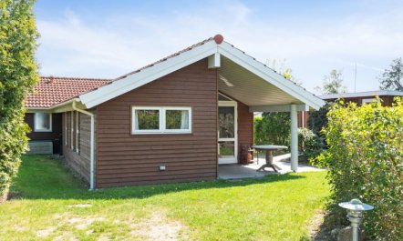 'Brunman' - 10m to the fjord 3