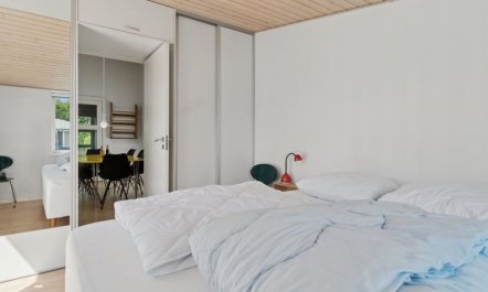 'Dreng' - 250m from the sea 7