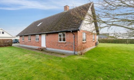 'Josie' - 700m from the sea 3