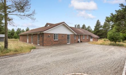 'Nana' - 4km from the sea 6