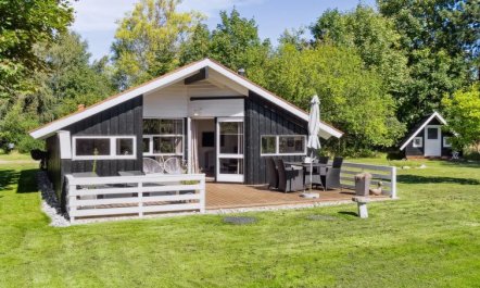 'Myra' - 425m from the sea