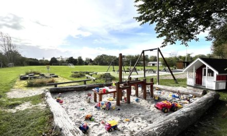 'Myra' - 425m from the sea 3