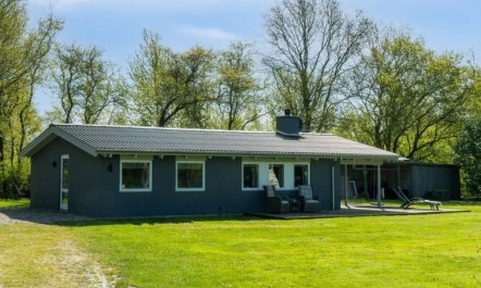 'Gren' - 580m from the sea