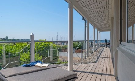 'Irma' - 25m from the sea