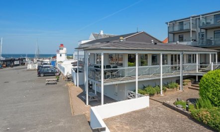 'Irma' - 25m from the sea 7