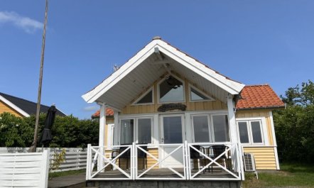 'Bilal' - 20m from the sea