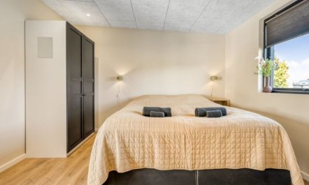 'Edvia' - 200m to the fjord 1